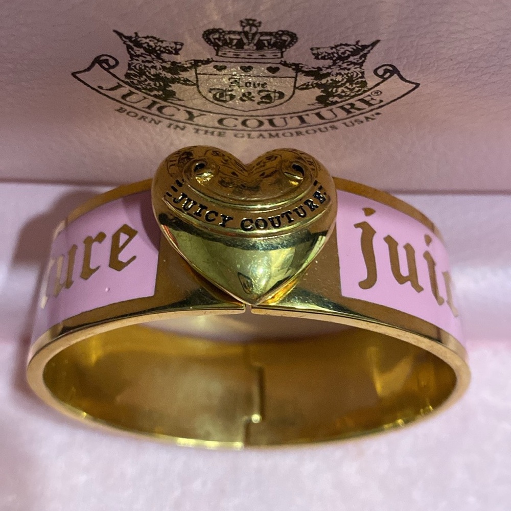 Juicy Couture Bangle Cuff Bracelet Pink Enamel Gold Heart Logo